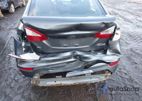 2016 Ford Fiesta Se из США, поврежденный, VIN 3FADP4BJ5GM150371